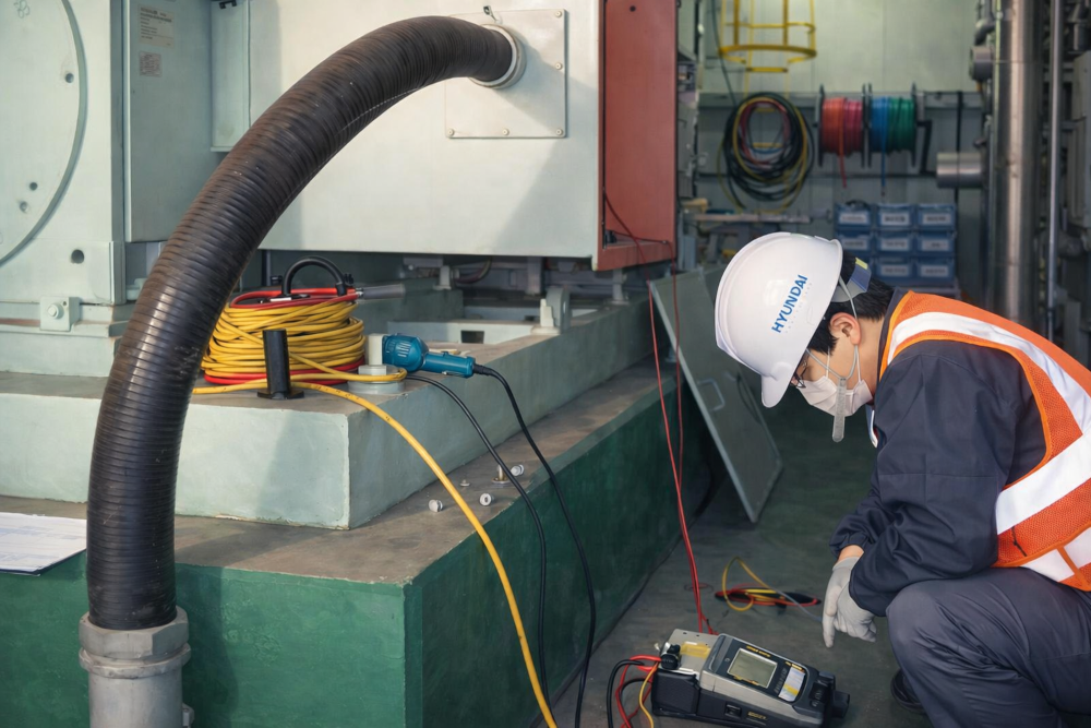 한성중공업(주)